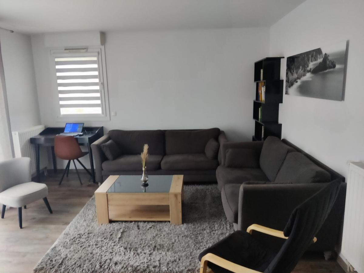 App 5 Pers, Parking, 3Mn Rer A, 40 Mn Du Centre De Paris, Cergy Le Haut Lägenhet Exteriör bild